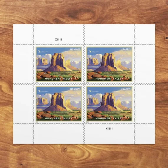 NOT Forever Stamp-Priority Mail $8.95 Stamps 2022 Monument Valley – Scenic Landscape, Priority Mail Rate